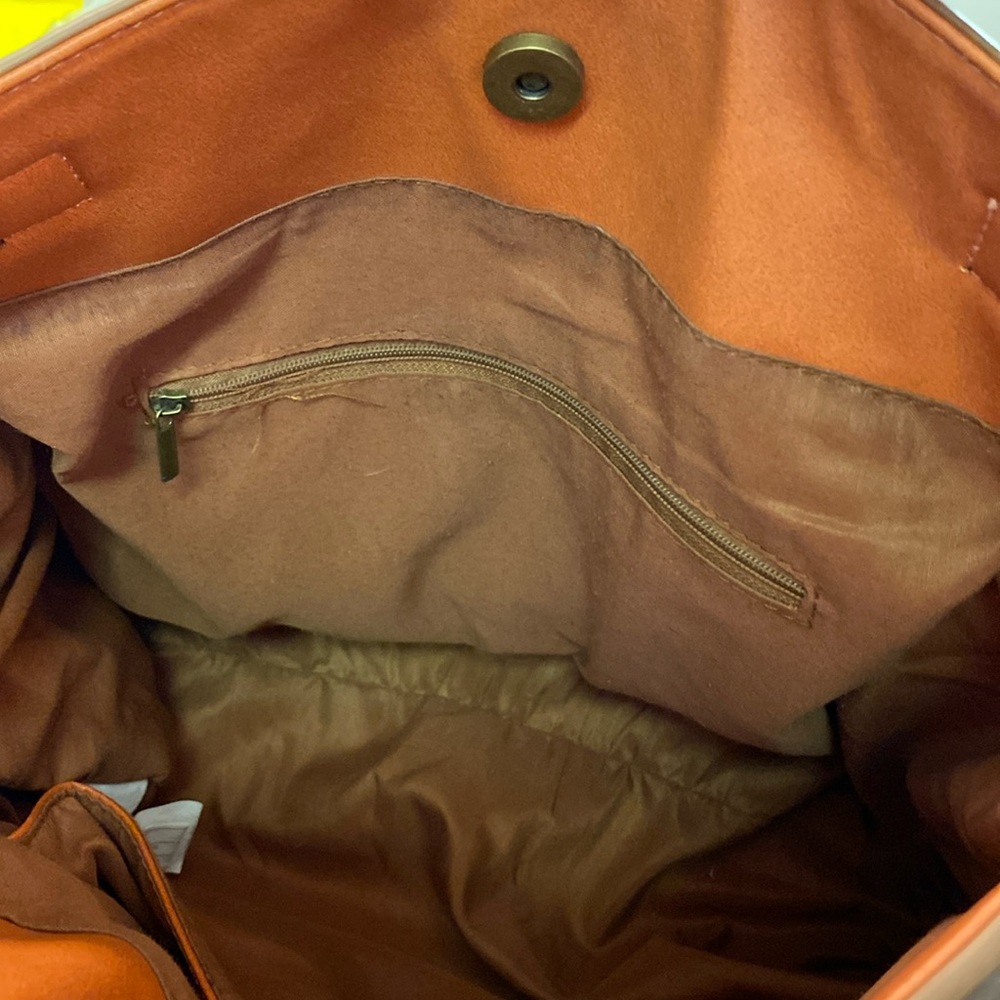 2 tone brown faux leather handbag - Picture 8 of 13